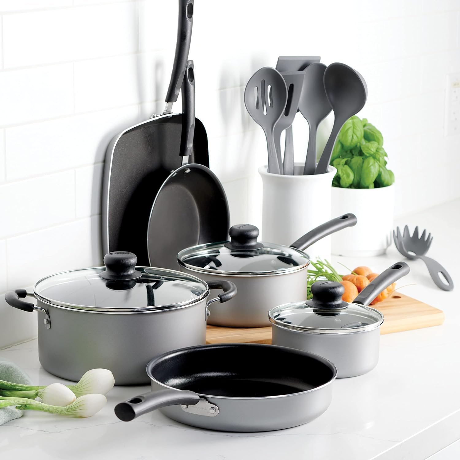 15 Piece Non Stick Cookware Set Image 2