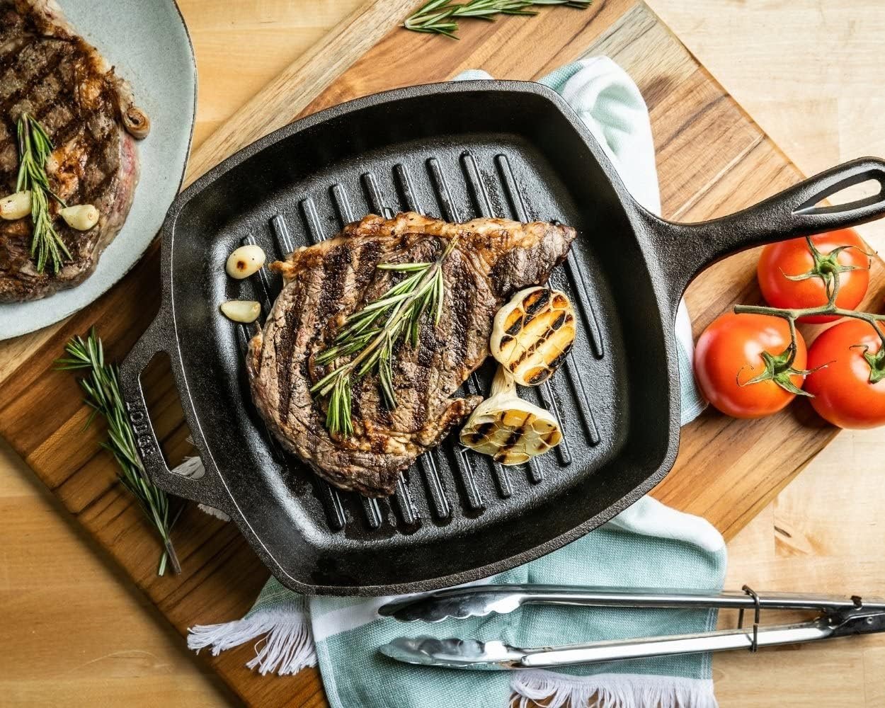 Square cast iron grill pan Image 2